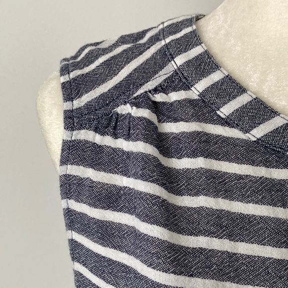 LOFT Ann Tylor Striped Sleeves Button Down - Picture 4 of 8